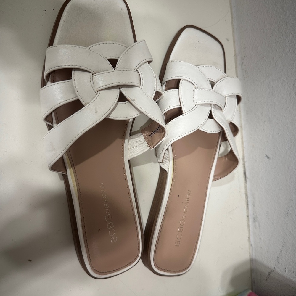 BCBGeneration White Sandals with Interwoven Straps